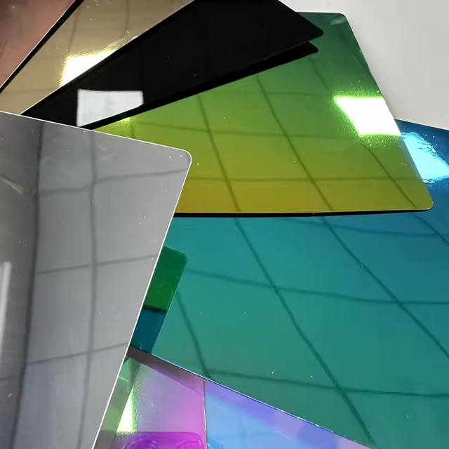 Feuille PETG color&eacute;e arc-en-ciel pour la stratification et les meubles de panneaux MDF