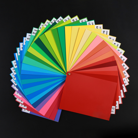 ਕਾਰਡ ਬਣਾਉਣ ਲਈ ਕਸਟਮ ਕਲਰ ਪੀਵੀਸੀ ਪੀਸੀ ਕੋਰ ਸ਼ੀਟ ਮਿਡਲ ਸ਼ੀਟ