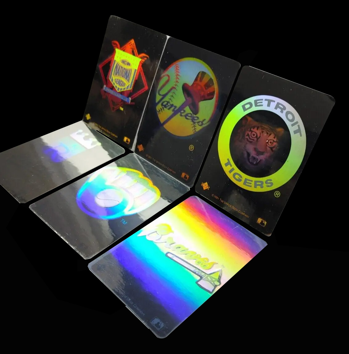 Dažāda stila pretviltus 3D hologrammas logotips kartes izgatavošanai