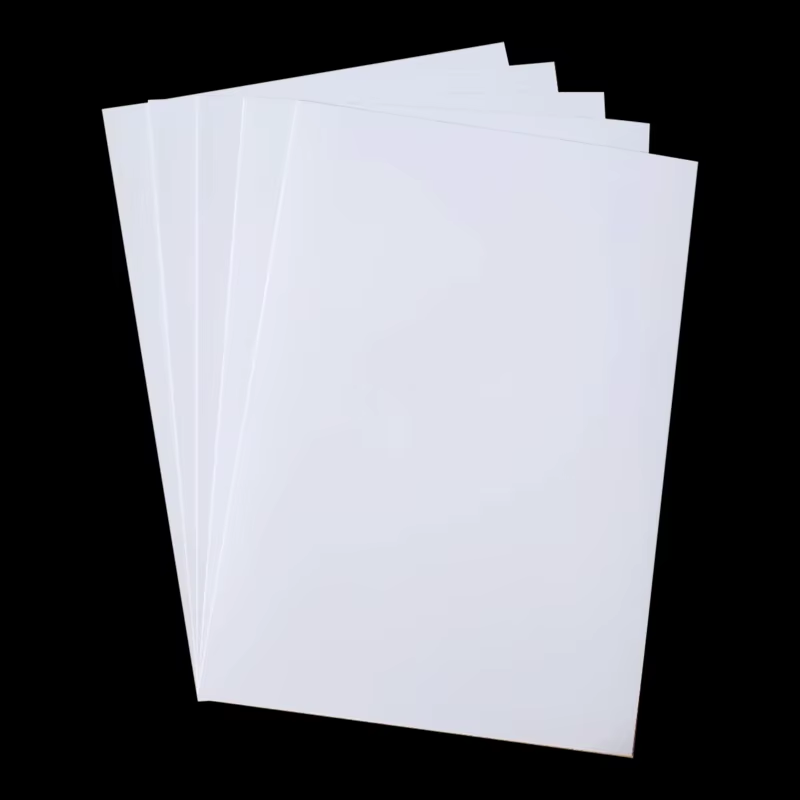 Висококвалитетен бел мат ПВЦ лист за правење различни картички
