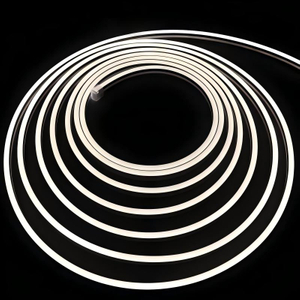 Ronah&icirc;y&ecirc;n led-&ecirc; y&ecirc;n sil&icirc;kon&ecirc; y&ecirc;n maq&ucirc;l &ecirc;n avgirt&icirc; y&ecirc;n RGBW reng&ecirc; Wallis-a xwer&ucirc; 